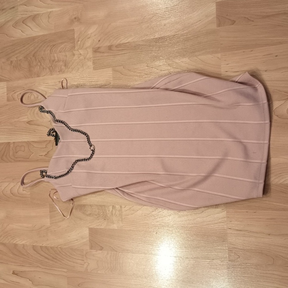 Topshop pink mini dress size 6 with chain